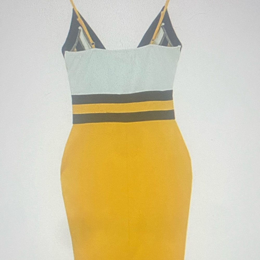 Clothes - Picture 2 of 5